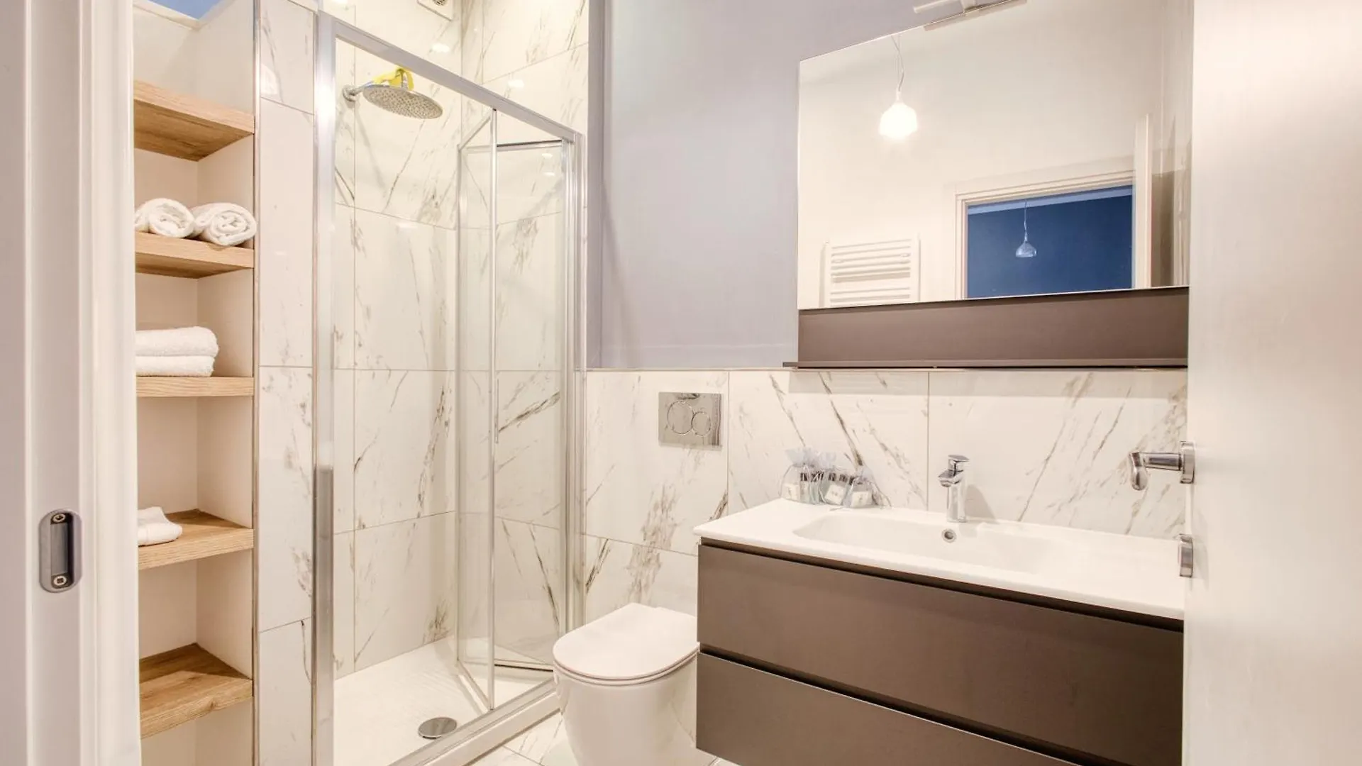 Milano Night & Corso Sempione Apartamento